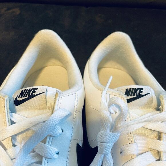 Nike Basic Cortez Men’s Size 10 White And Black 819719-100 Mint Condition - Picture 10 of 10